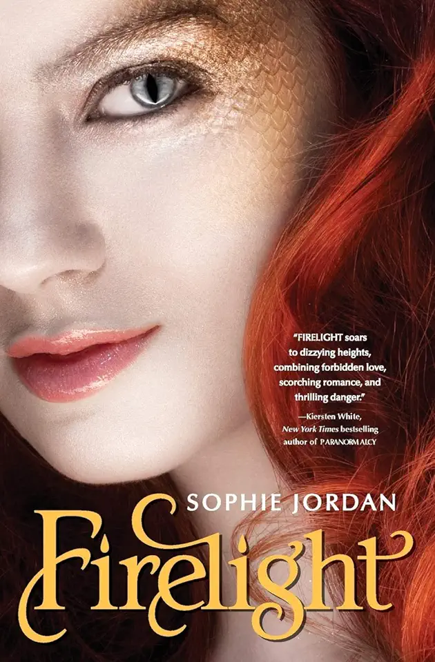 Capa do Livro Firelight – Sophie Jordan