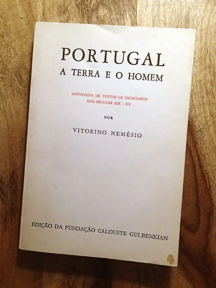 Capa do Livro Portugal a Terra e o Homem - Vitorino Nemésio