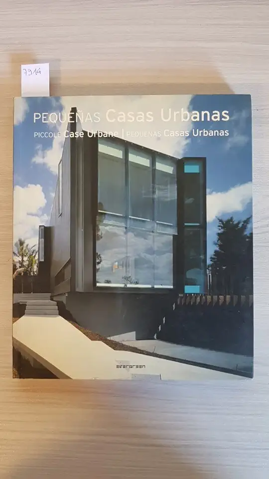 Capa do Livro Pequeñas Casas Urbanas / Piccole Case Urbane / Pequenas Casas Urbanas - Simone Schleifer