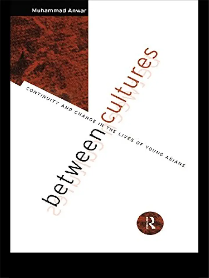 Capa do Livro Between Cultures . - Muhammad Anwar