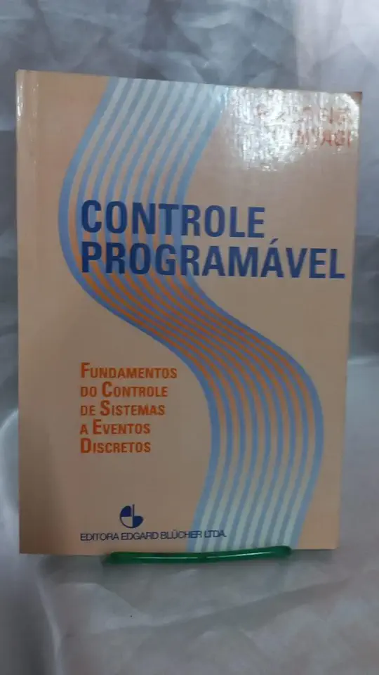 Capa do Livro Controle Programável - Paulo Eigi Miyagi