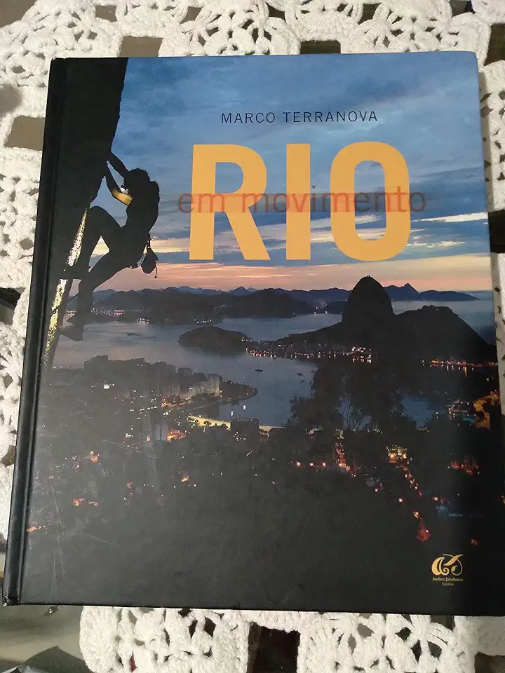 Capa do Livro Rio Em Movimento - Marco Terranova