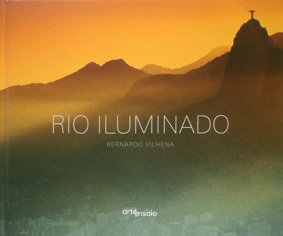 Capa do Livro Rio iluminado - Bernardo Vilhena