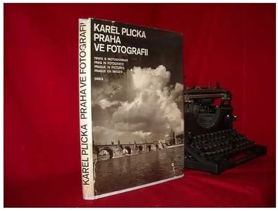 Capa do Livro Praha Ve Fotografii - Karla Plicky