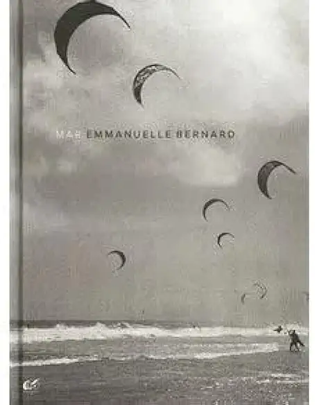 Capa do Livro Mar - Emmanuelle Bernard