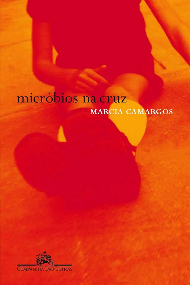 Capa do Livro Micróbios na Cruz - Marcia Camargos