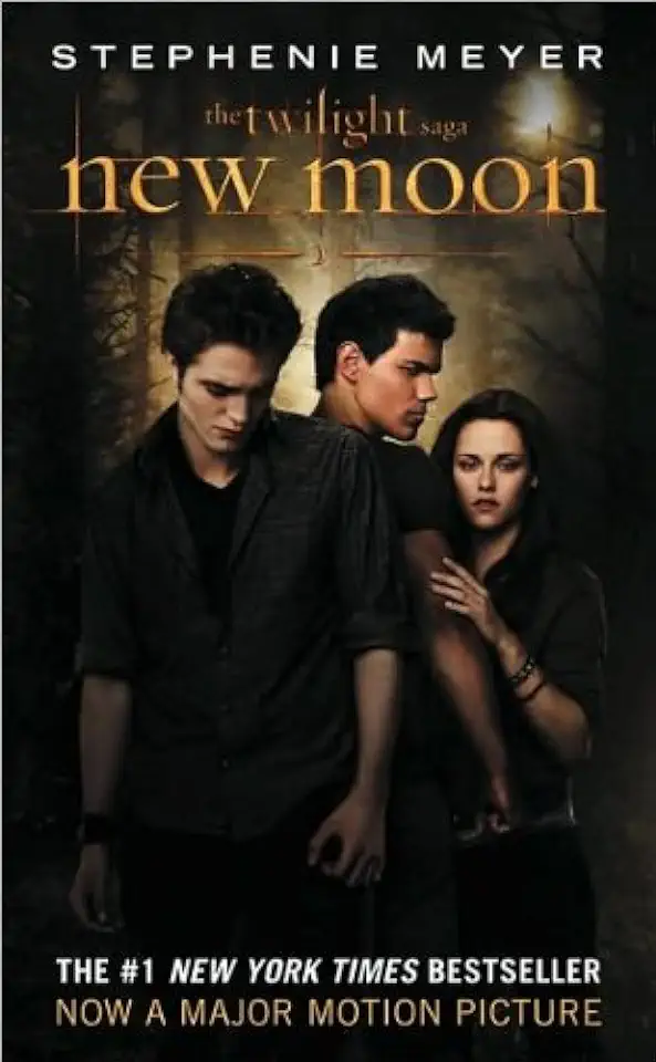 Capa do Livro New Moon - Stephenie Meyer