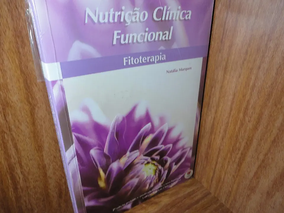 Capa do Livro Nutrição Clínica Funcional: Fitoterapia - Natália Marques