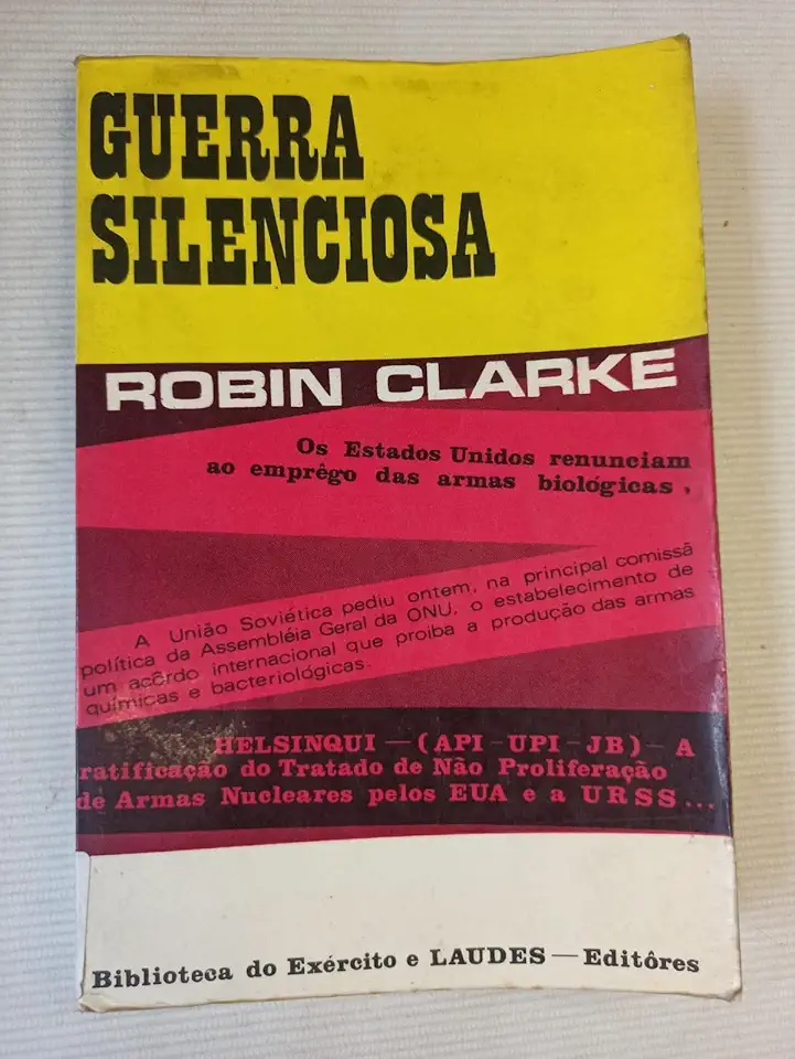 Capa do Livro Guerra Silenciosa - Robin Clarke