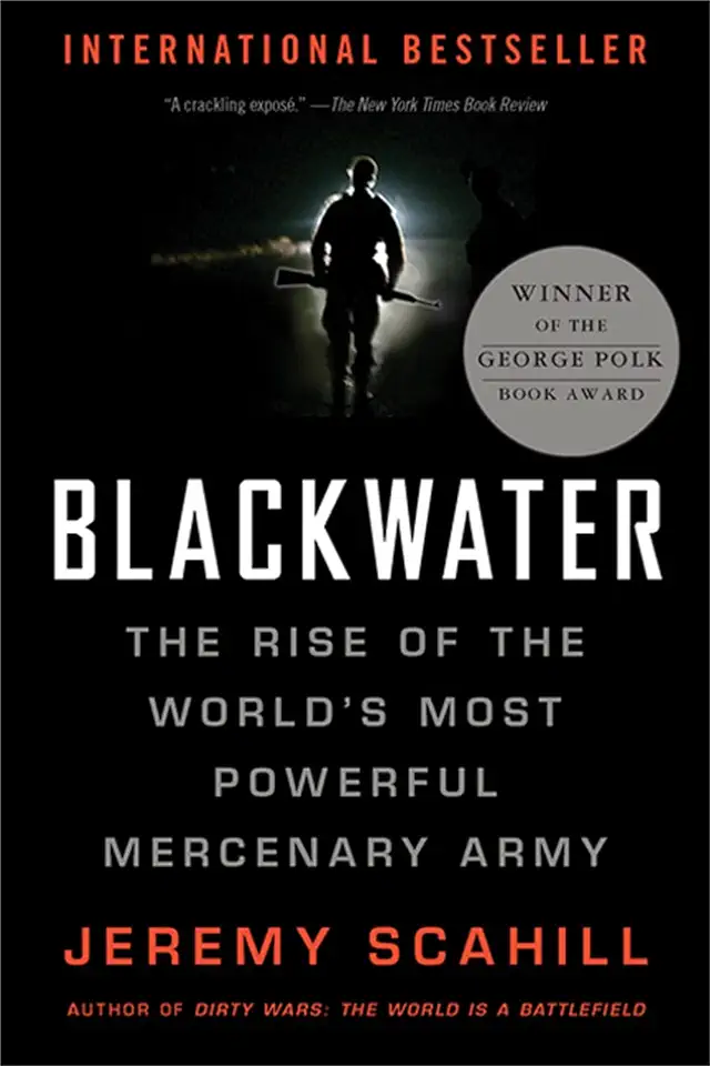 Capa do Livro Blackwater - Jeremy Scahill