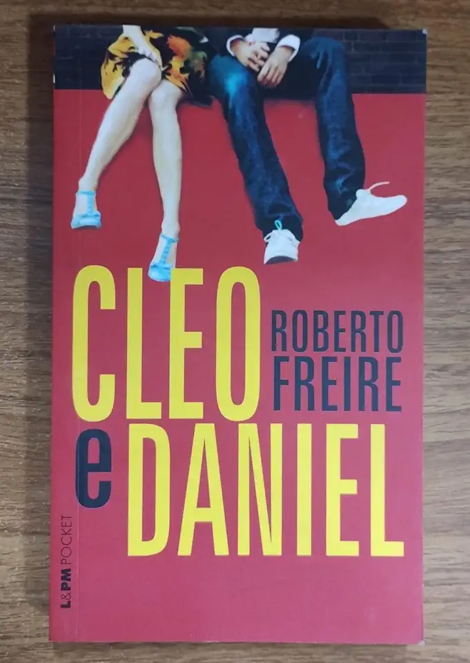 Capa do Livro Cleo e Daniel - Roberto Freire