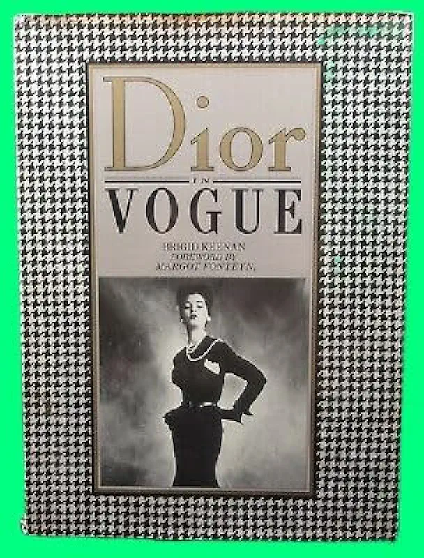 Capa do Livro Dior in Vogue - Brigid Keenan