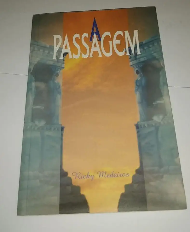 Capa do Livro A Passagem - Ricky Medeiros