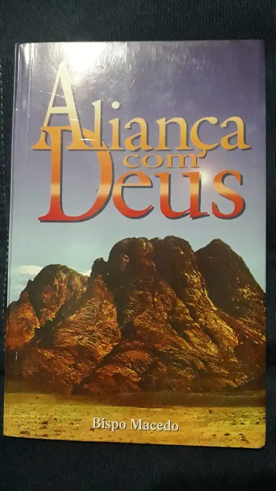 Capa do Livro Aliança Com Deus - Bispo Macedo