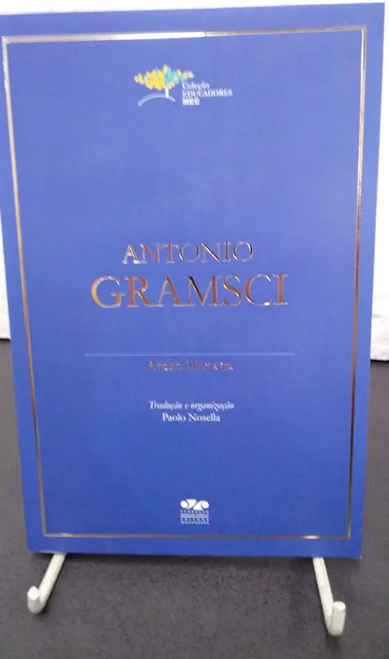 Capa do Livro Antonio Gramsci - Attilio Monasta